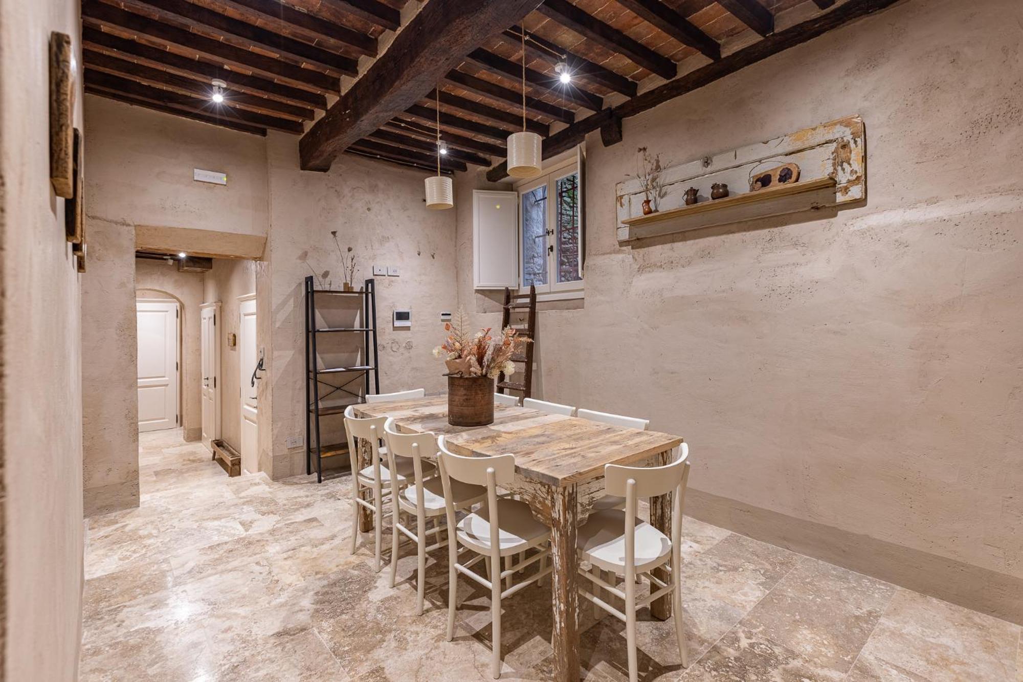 Truffle House Tuscany Magnatum Pico * Montepulciano Stazione