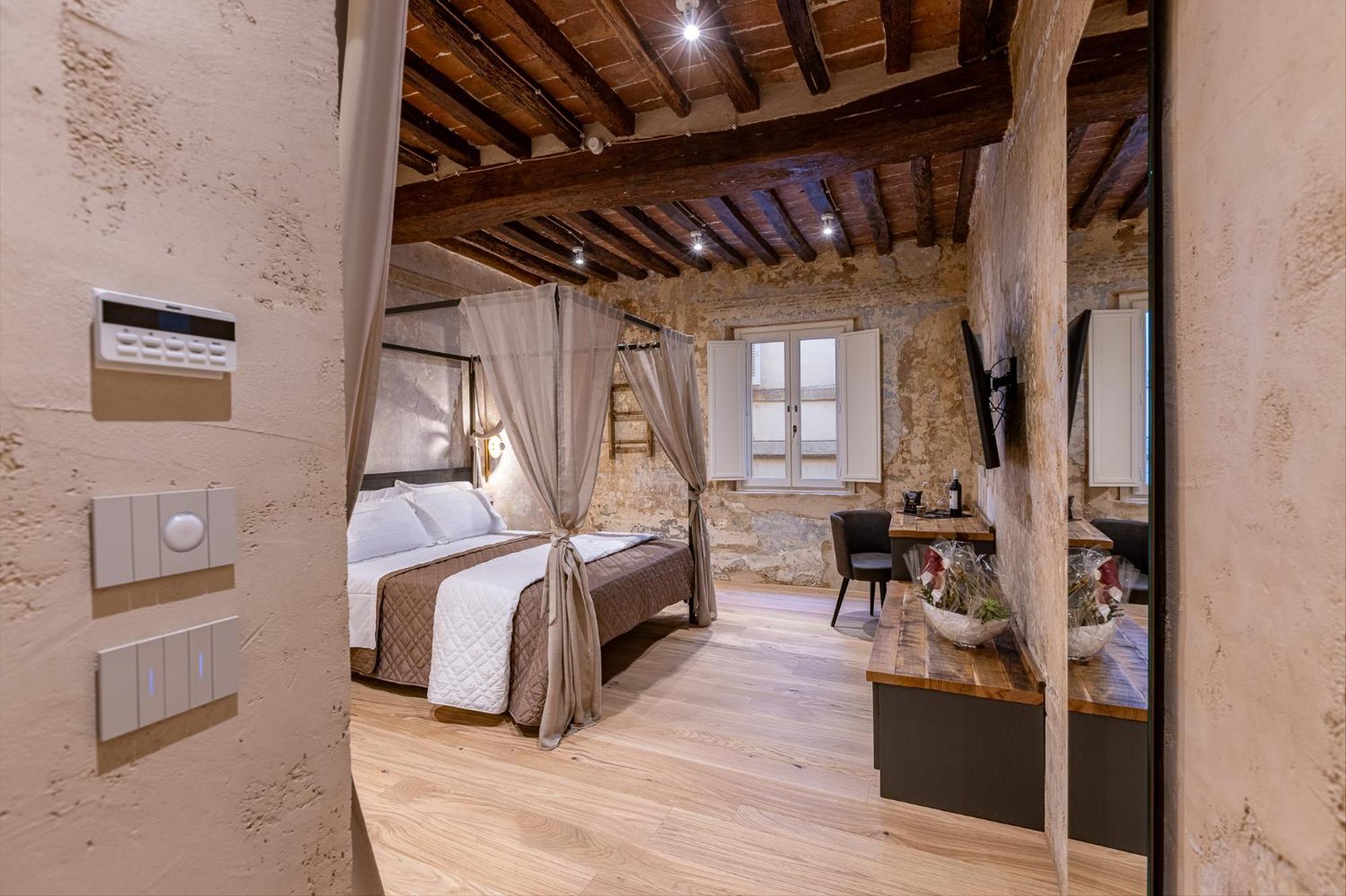 Truffle House Tuscany Magnatum Pico *